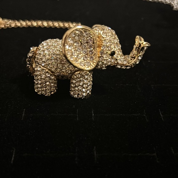Elephant necklace - Picture 2 of 4